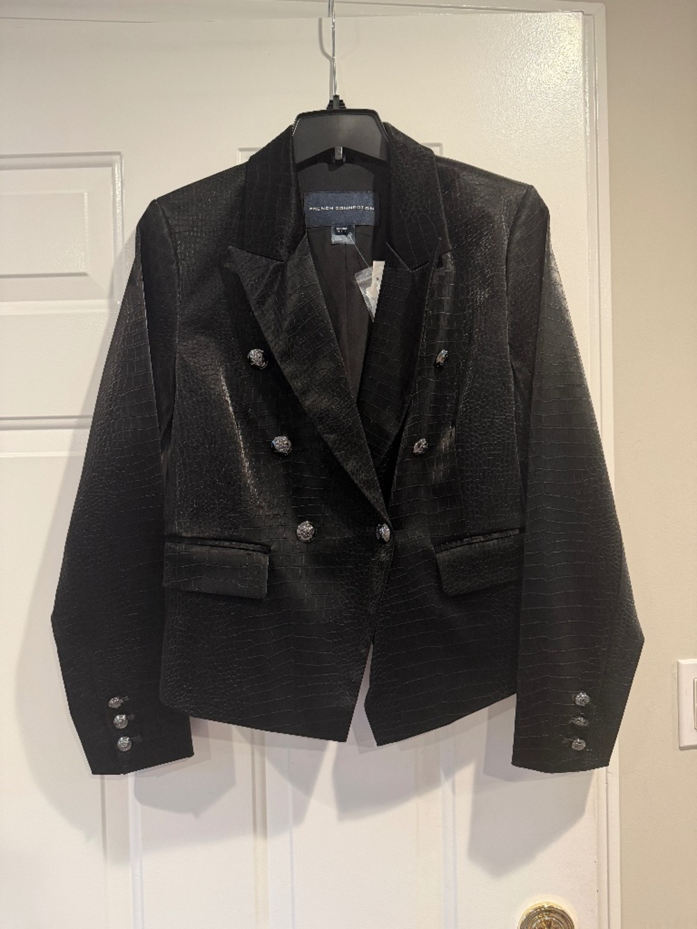NWT French Connection Women's Black Ivor Croc Embossed Velvet Blazer Jacket Sz 6